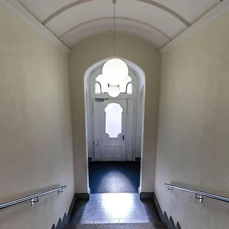 Charming 1br Flat Near - Fb1 *