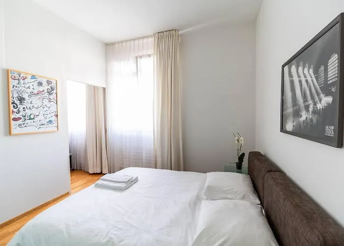 Charming 1br Flat Near - Fb1 *